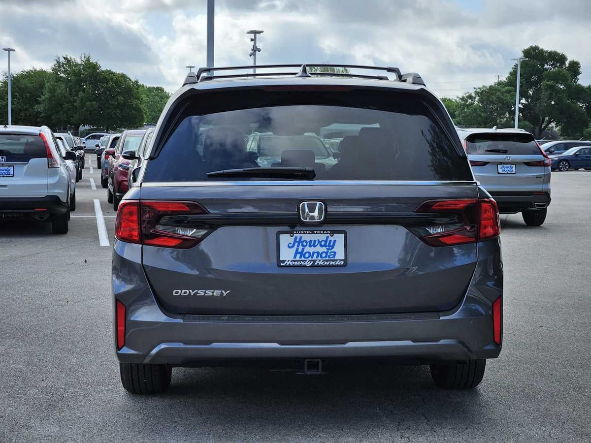 2026 Honda Odyssey - Image 5