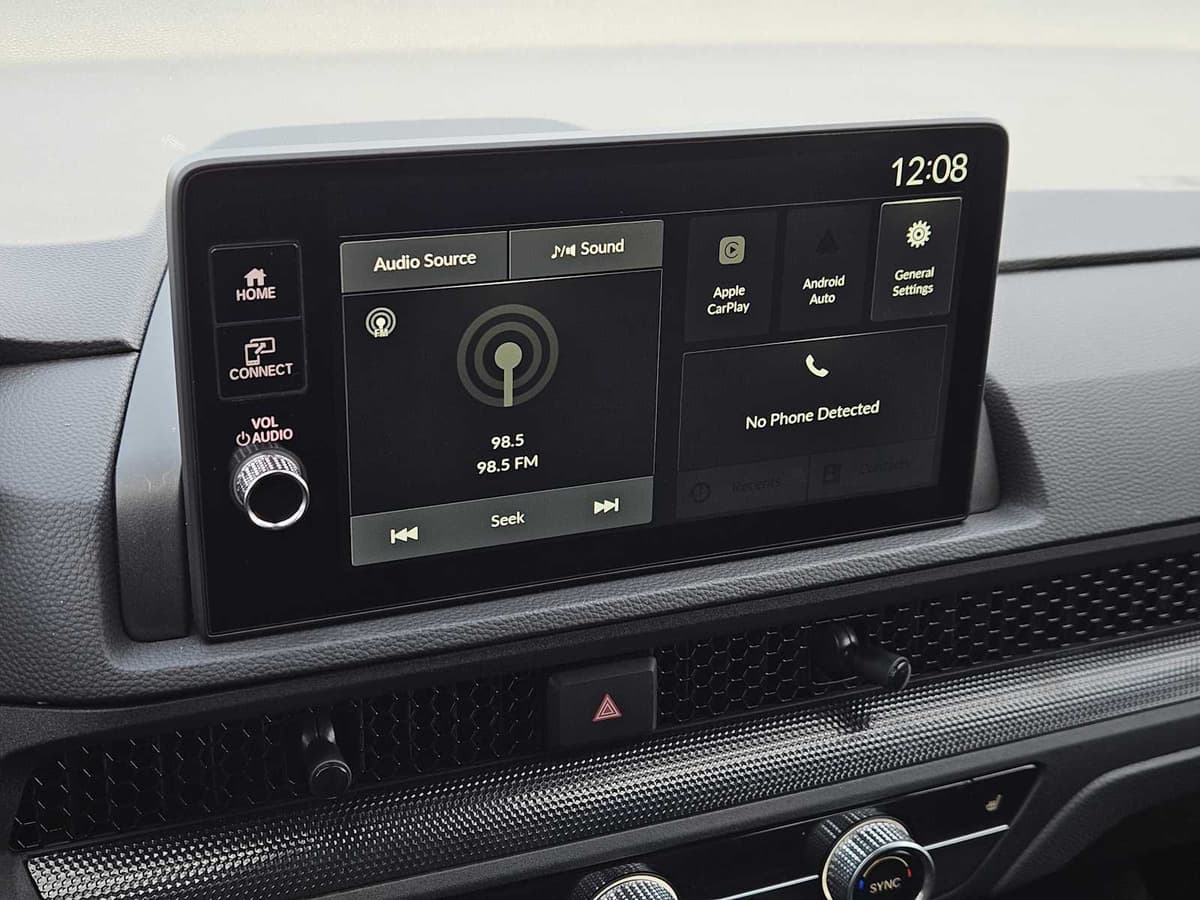 2026 Honda CR-V Hybrid - Image 17