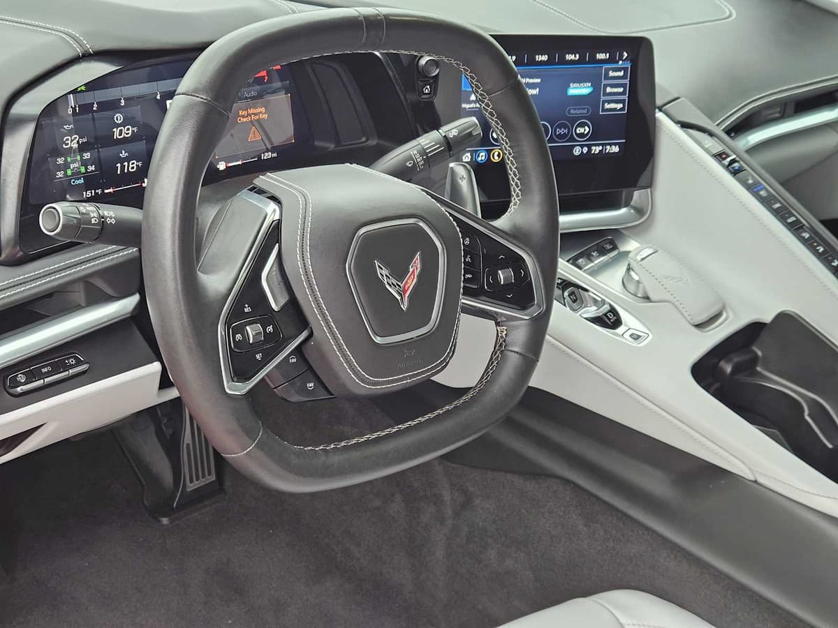 2022 Chevrolet Corvette - Image 2