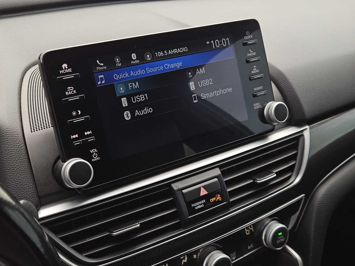 2021 Honda Accord Sedan - Image 17