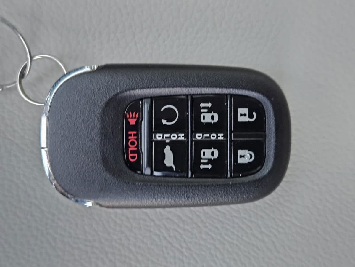 2026 Honda Odyssey - Image 26