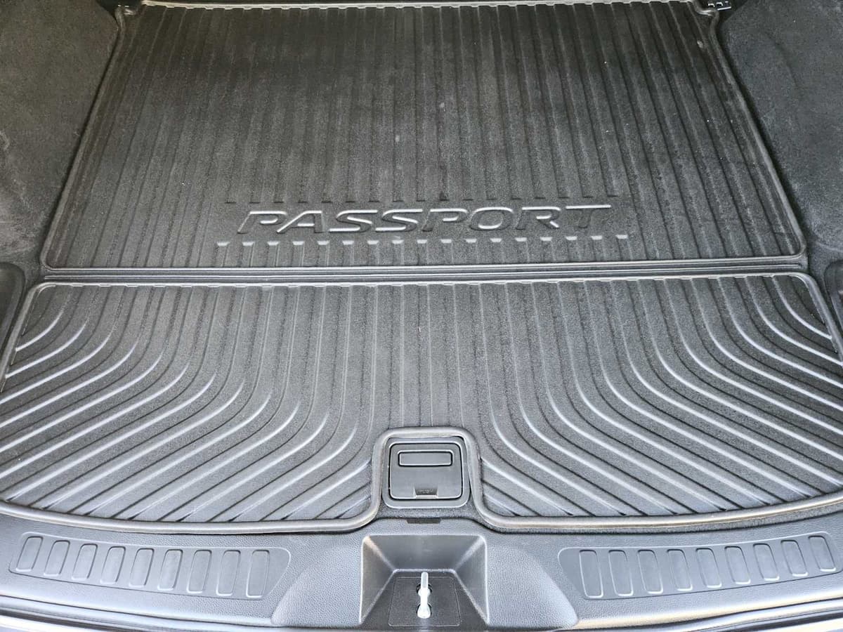 2023 Honda Passport - Image 32