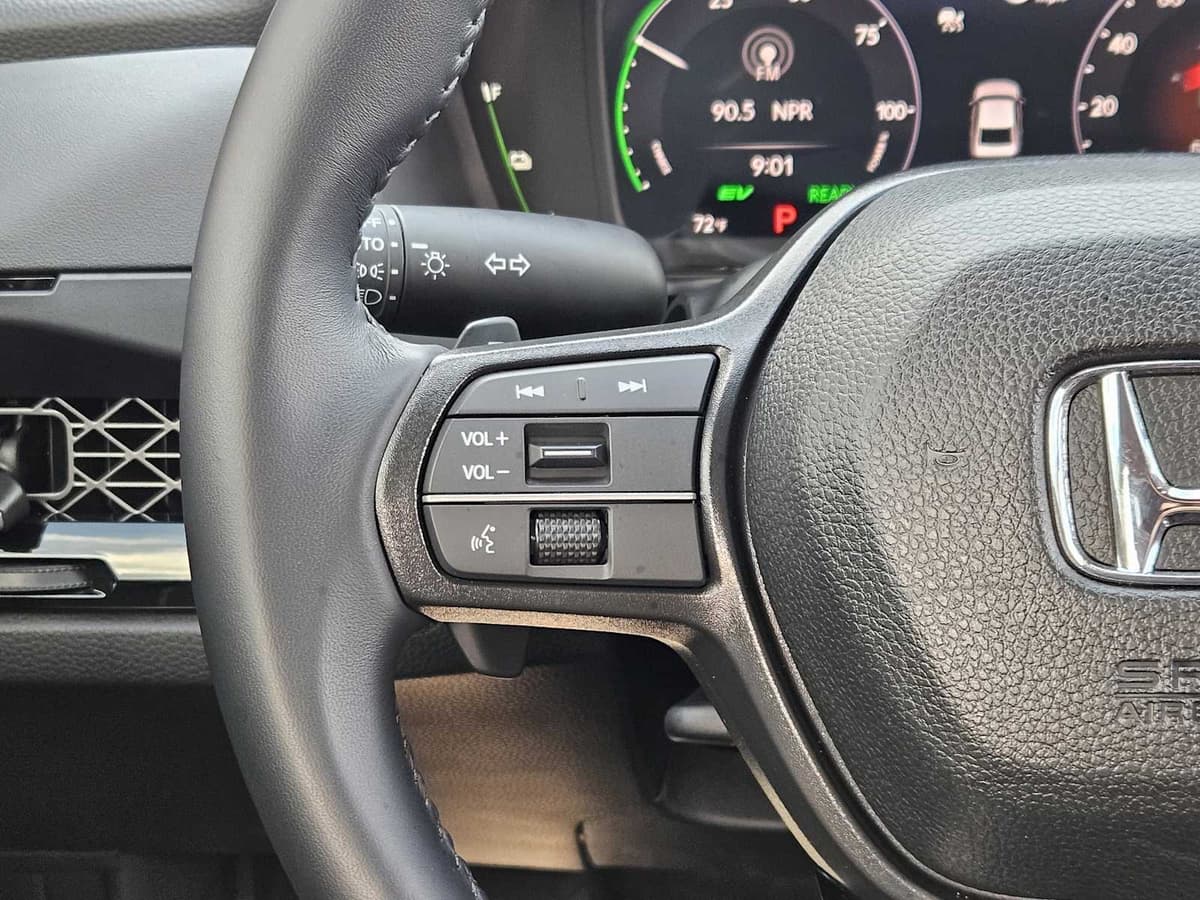 2025 Honda Accord - Image 27