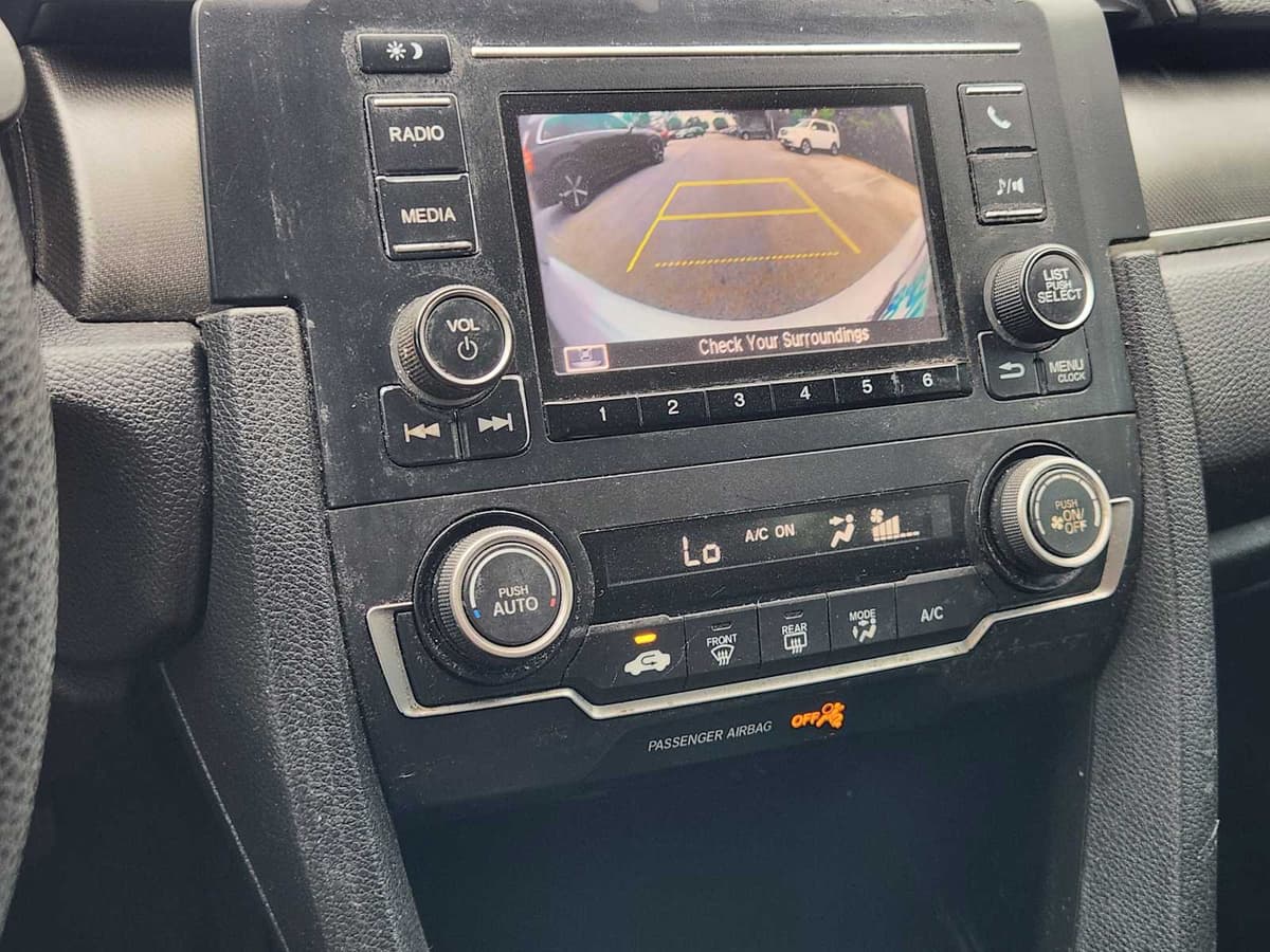 2020 Honda Civic Sedan - Image 18