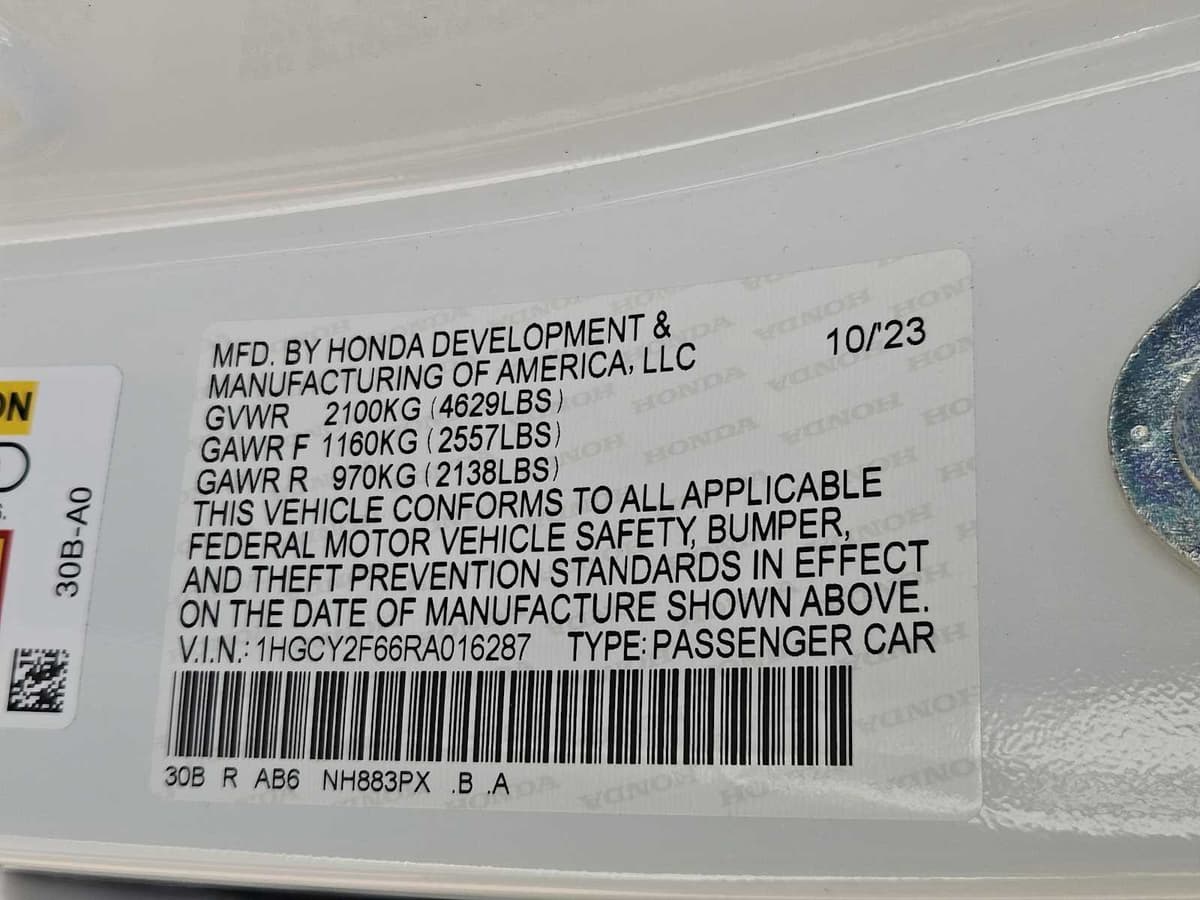 2024 Honda Accord - Image 32