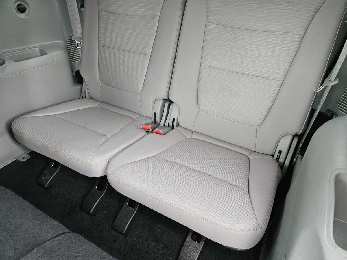 2015 Kia Sorento - Image 29