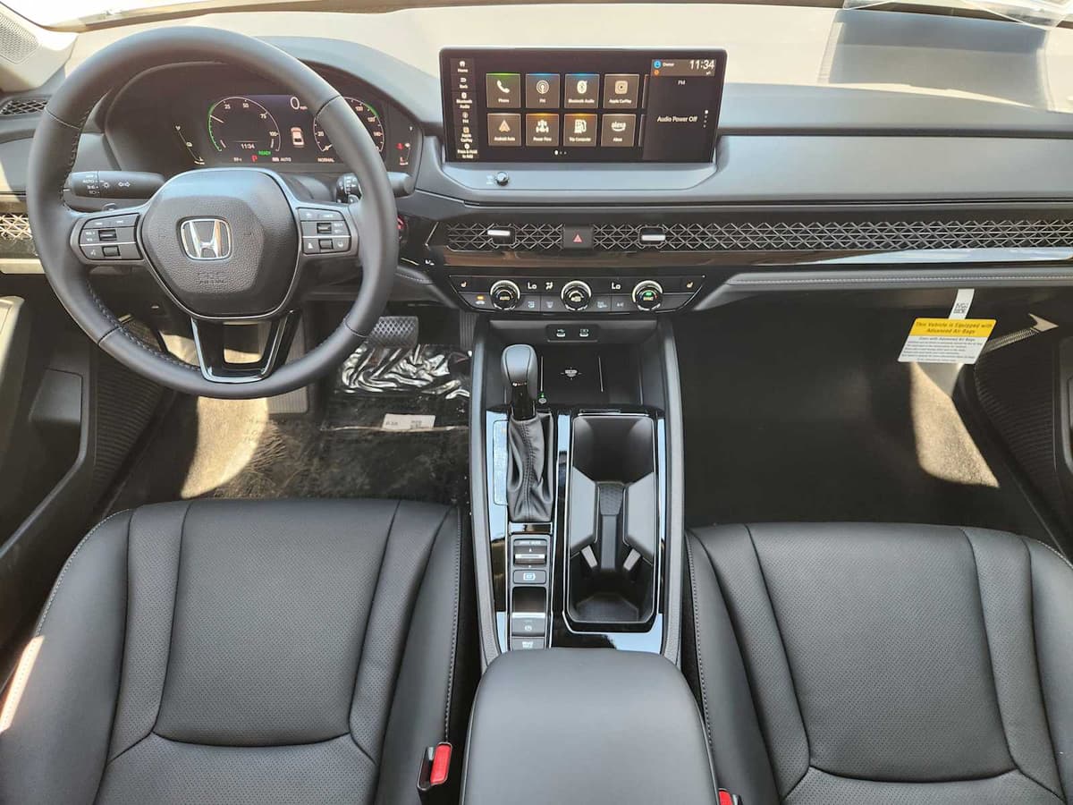 2026 Honda Accord Hybrid - Image 23