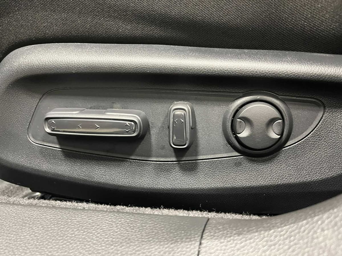 2026 Honda Accord Hybrid - Image 15