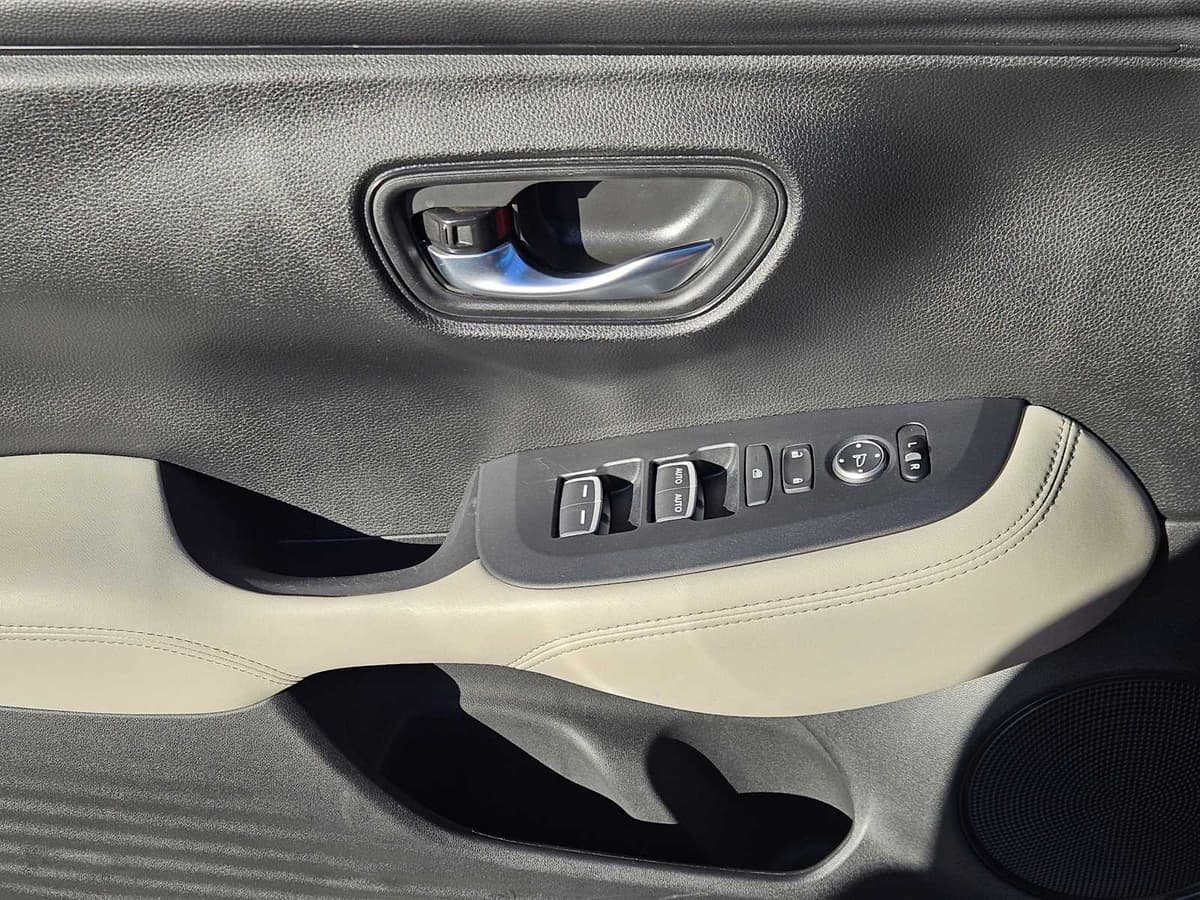 2024 Honda HR-V - Image 21