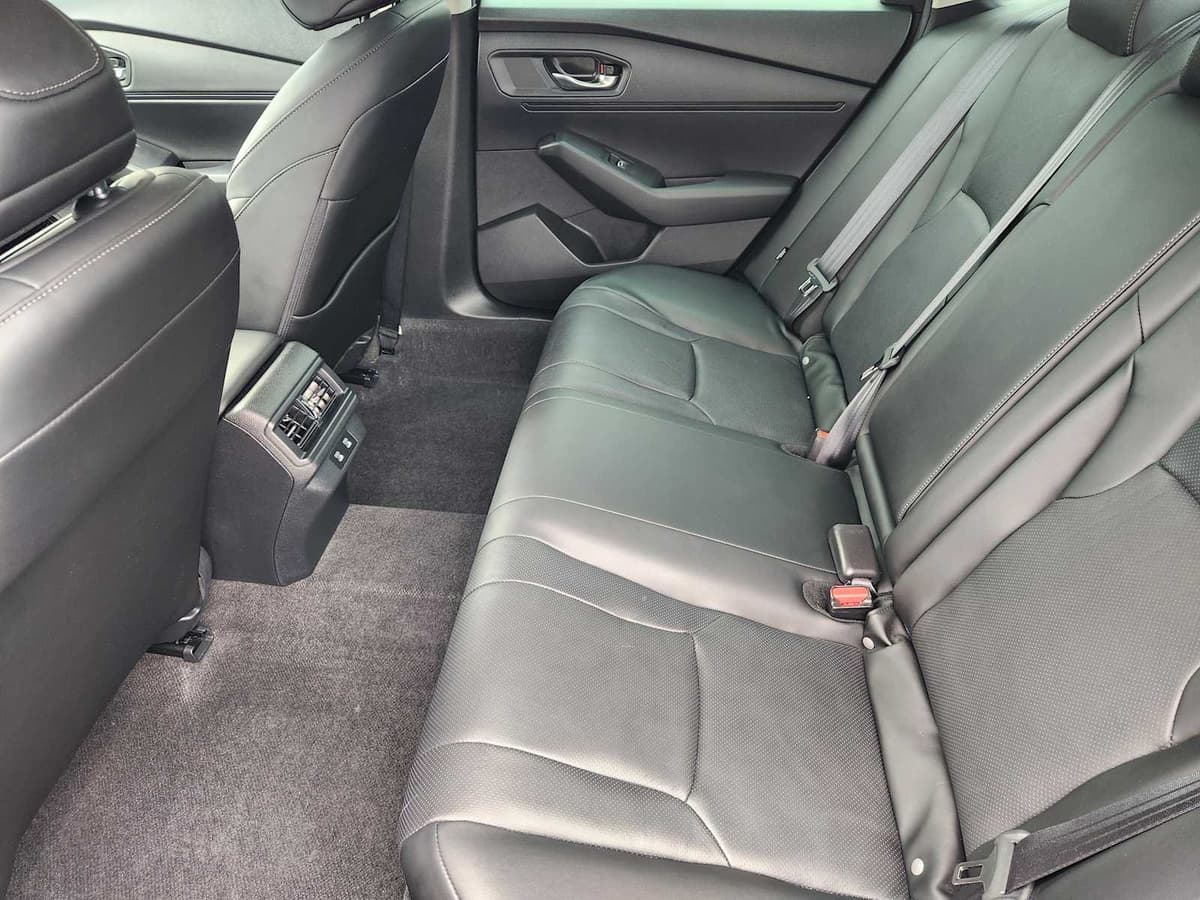 2024 Honda Accord - Image 31