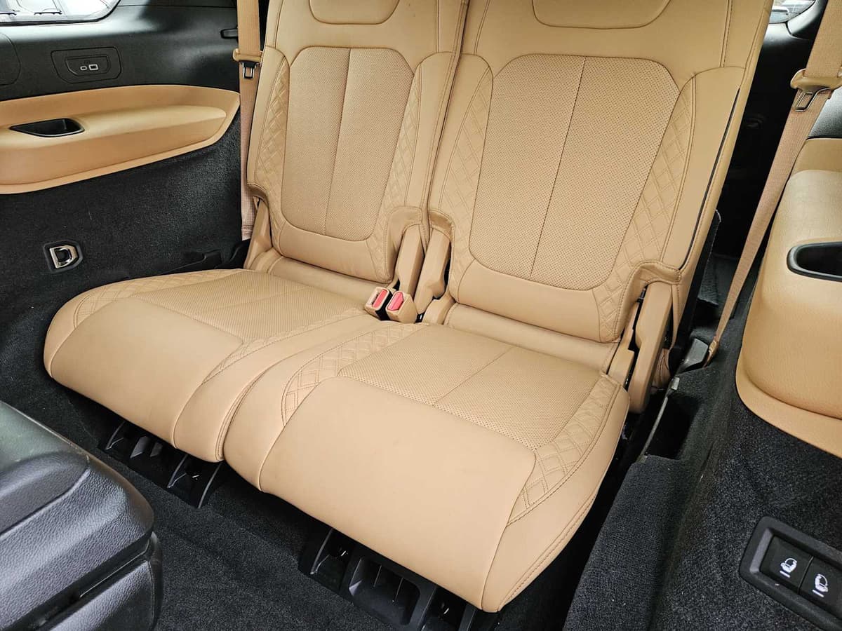 2022 Jeep Grand Cherokee L - Image 30