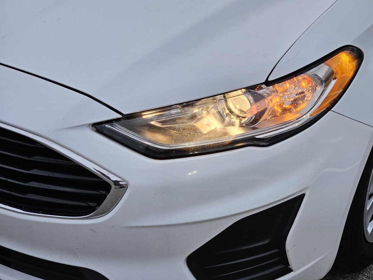 2020 Ford Fusion - Image 7