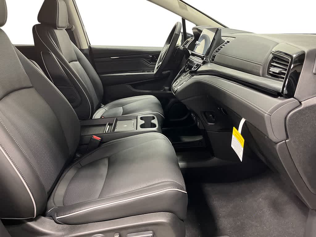 2026 Honda Odyssey - Image 27