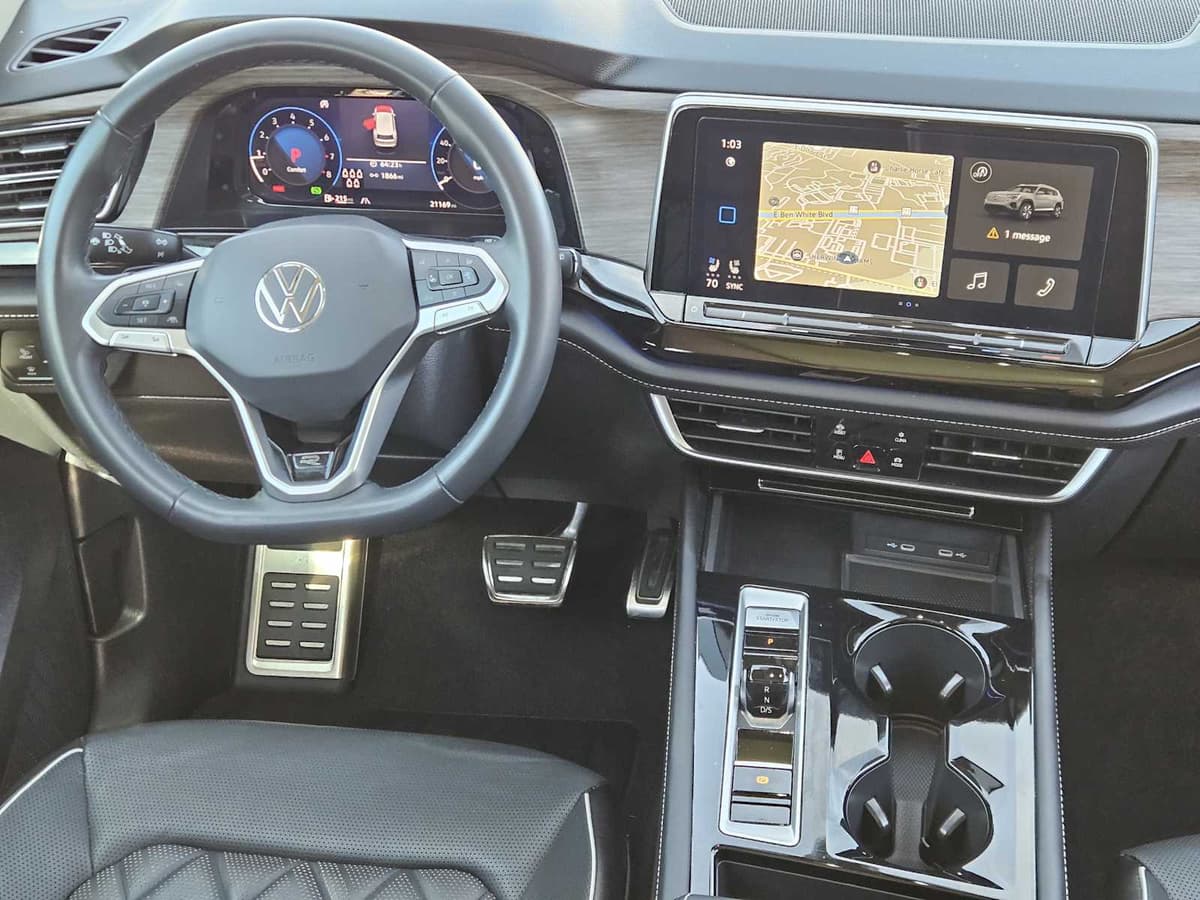 2024 Volkswagen Atlas - Image 27