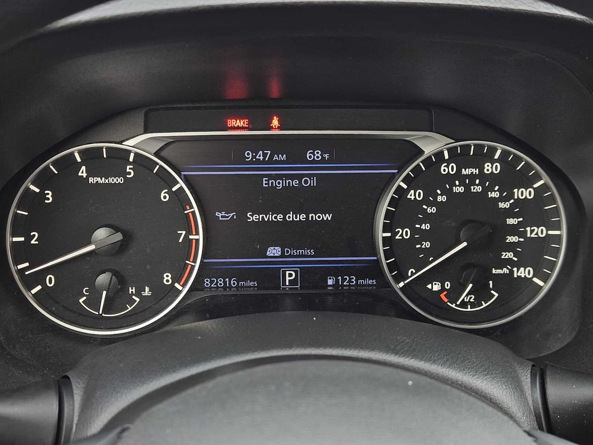 2023 Nissan Altima - Image 16