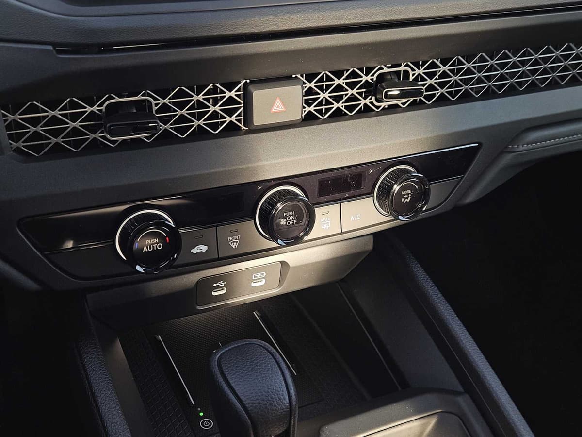 2026 Honda Accord - Image 15