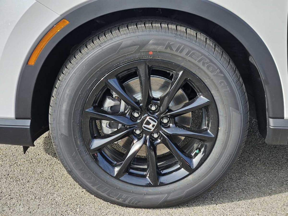 2026 Honda CR-V Hybrid - Image 9