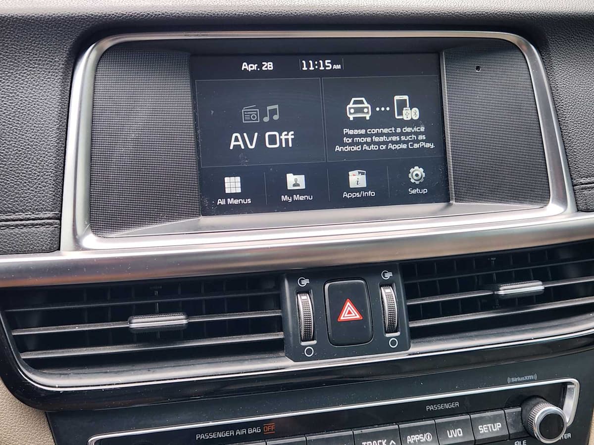 2018 Kia Optima - Image 17