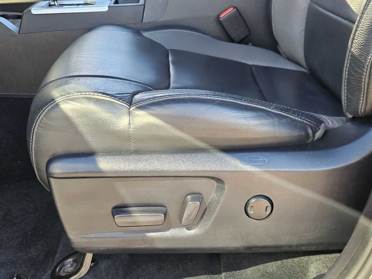 2020 Toyota Tundra - Image 24