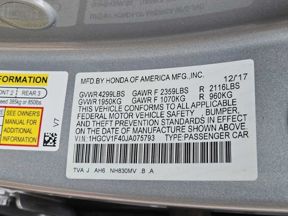 2018 Honda Accord Sedan - Image 31