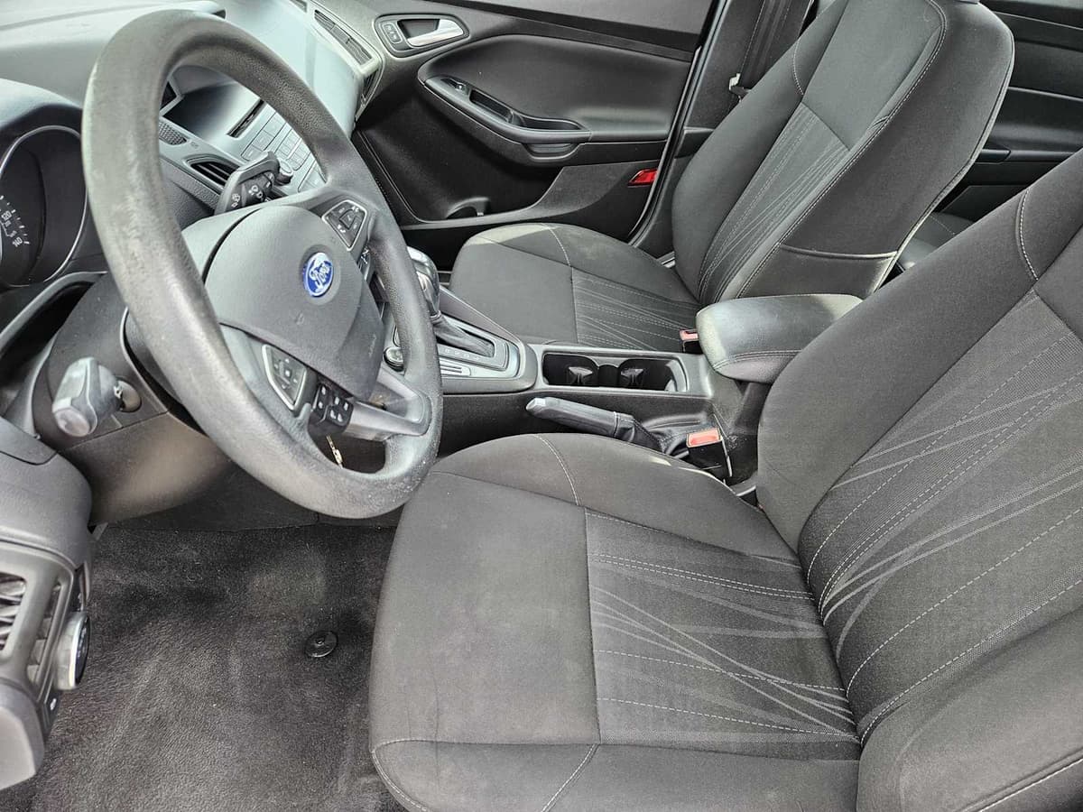 2016 Ford Focus - Image 13