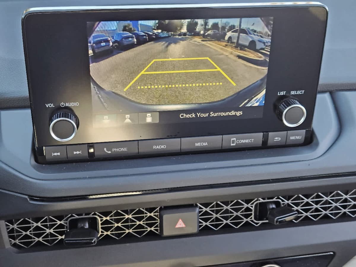 2025 Honda Accord - Image 15