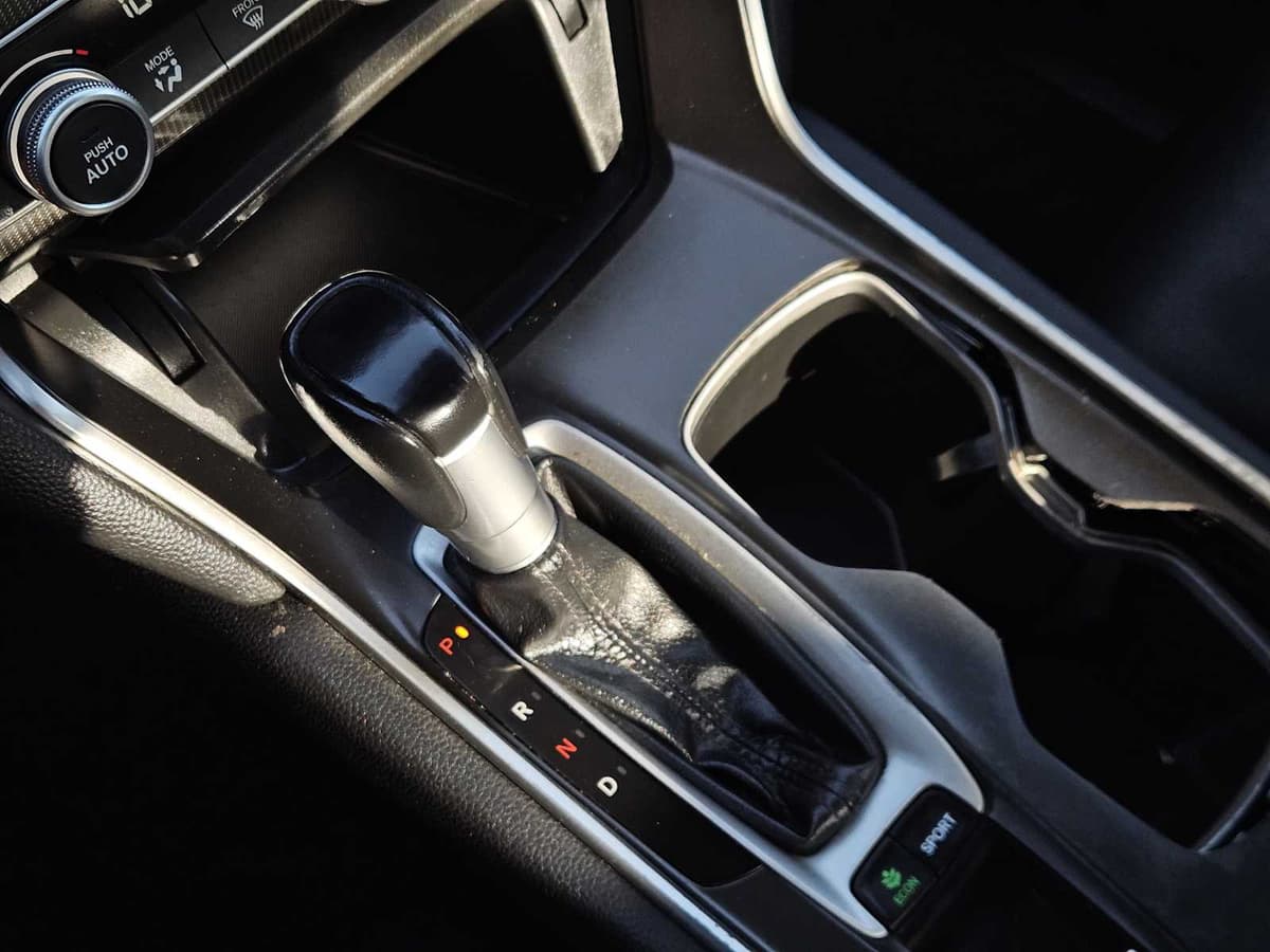 2019 Honda Accord Sedan - Image 20