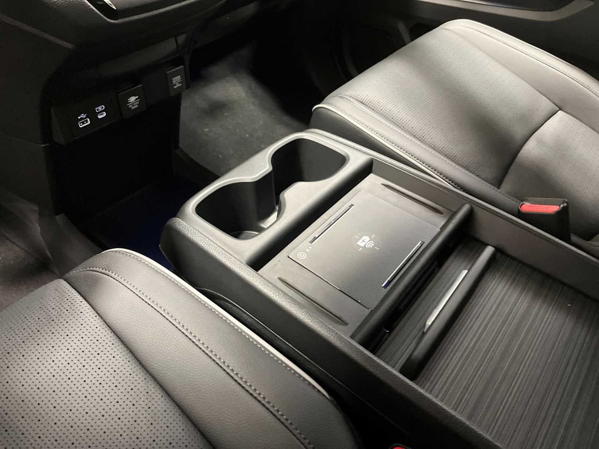 2026 Honda Odyssey - Image 16