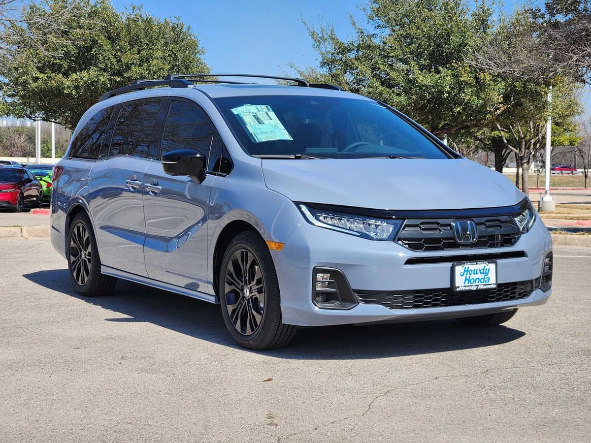 2026 Honda Odyssey - Image 3