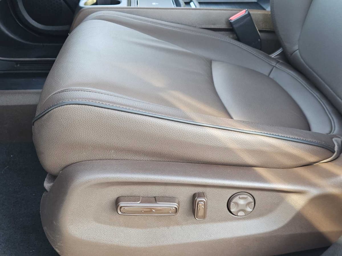 2026 Honda Odyssey - Image 24