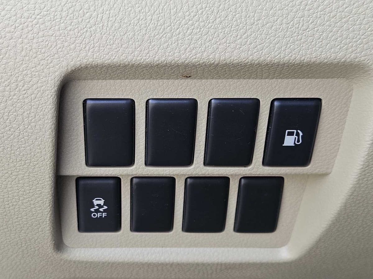 2012 Nissan Murano - Image 19