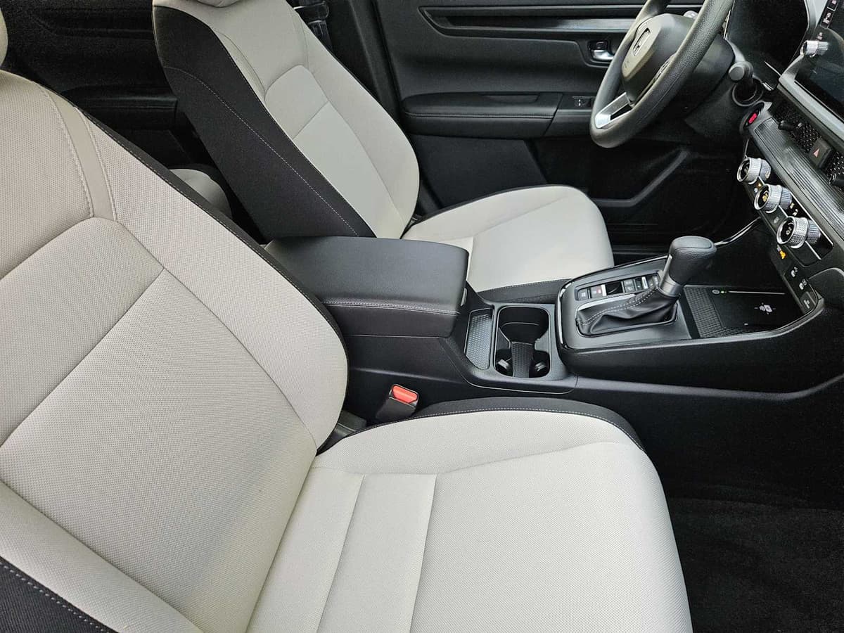 2026 Honda CR-V - Image 13