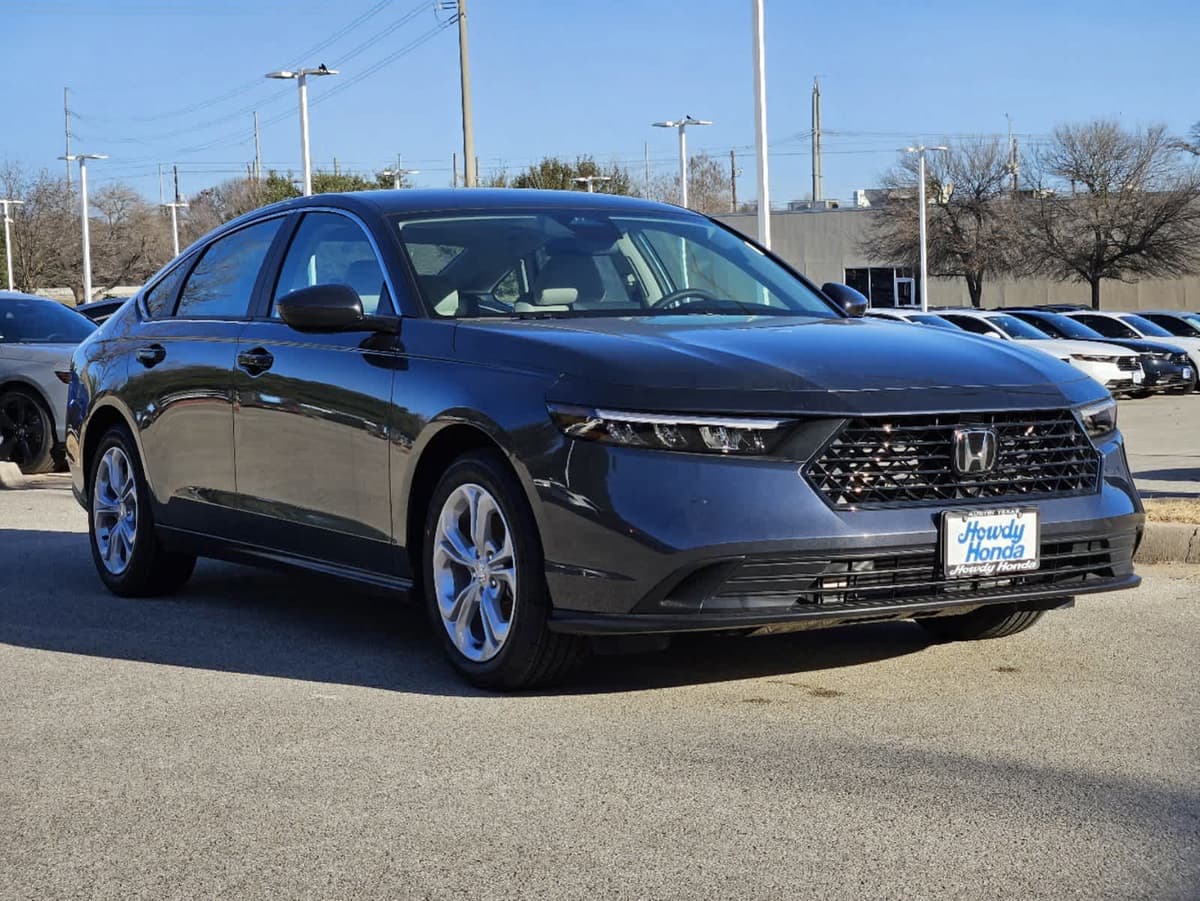 2025 Honda Accord - Image 3