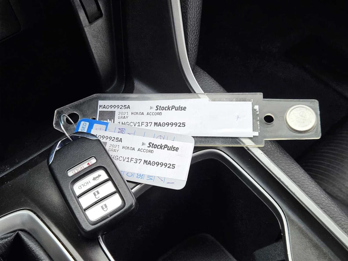 2021 Honda Accord Sedan - Image 33