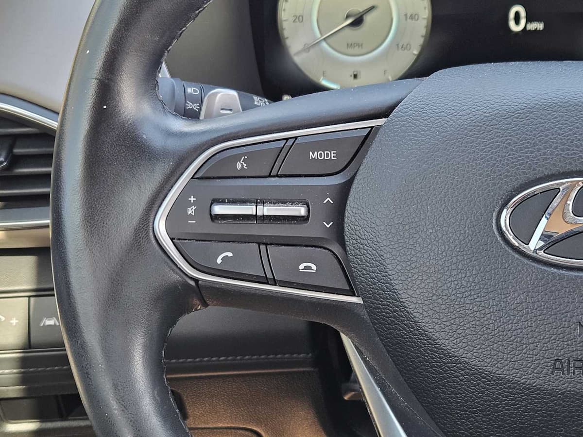 2022 Hyundai Santa Fe - Image 26