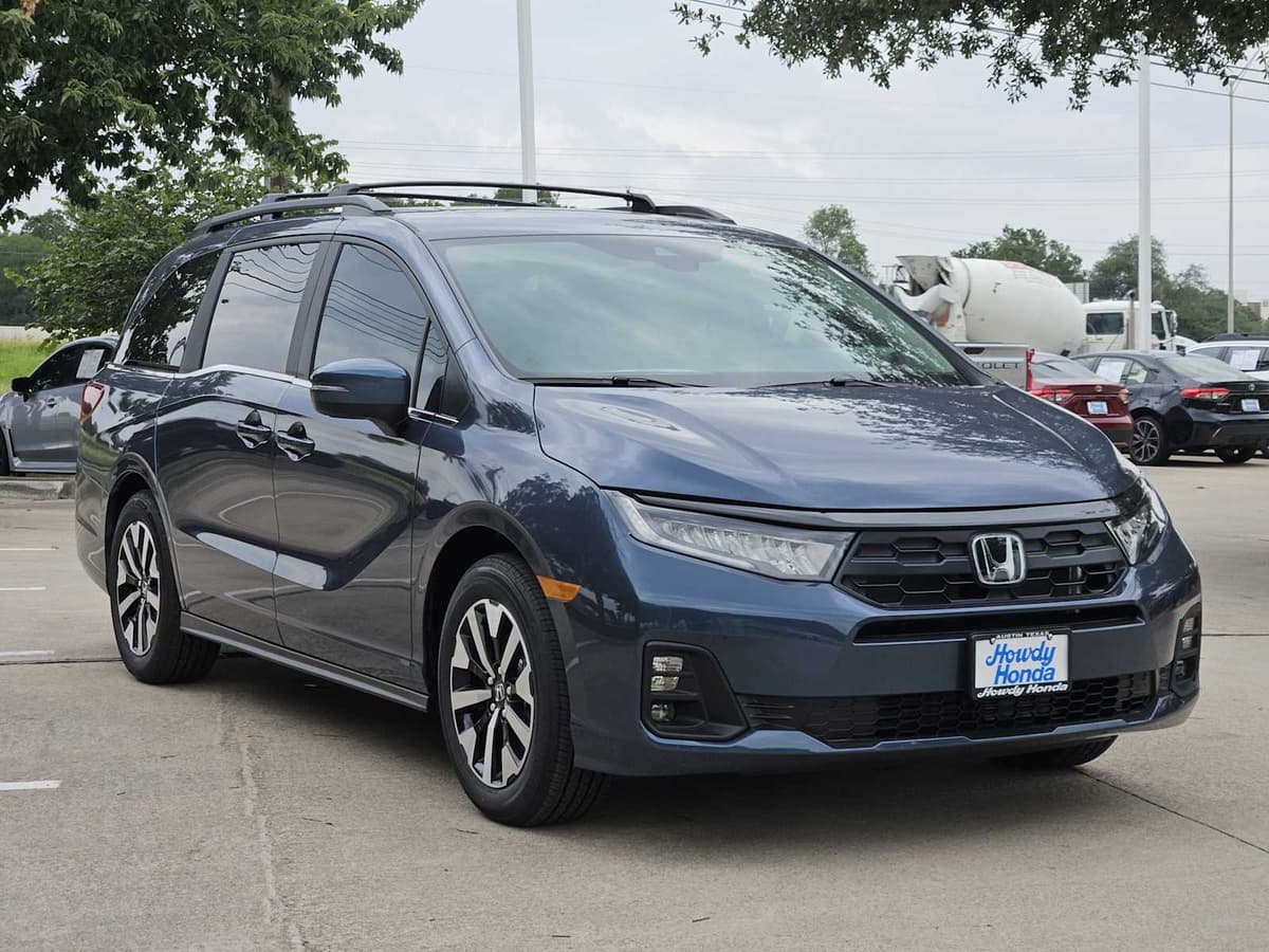 2026 Honda Odyssey - Image 3