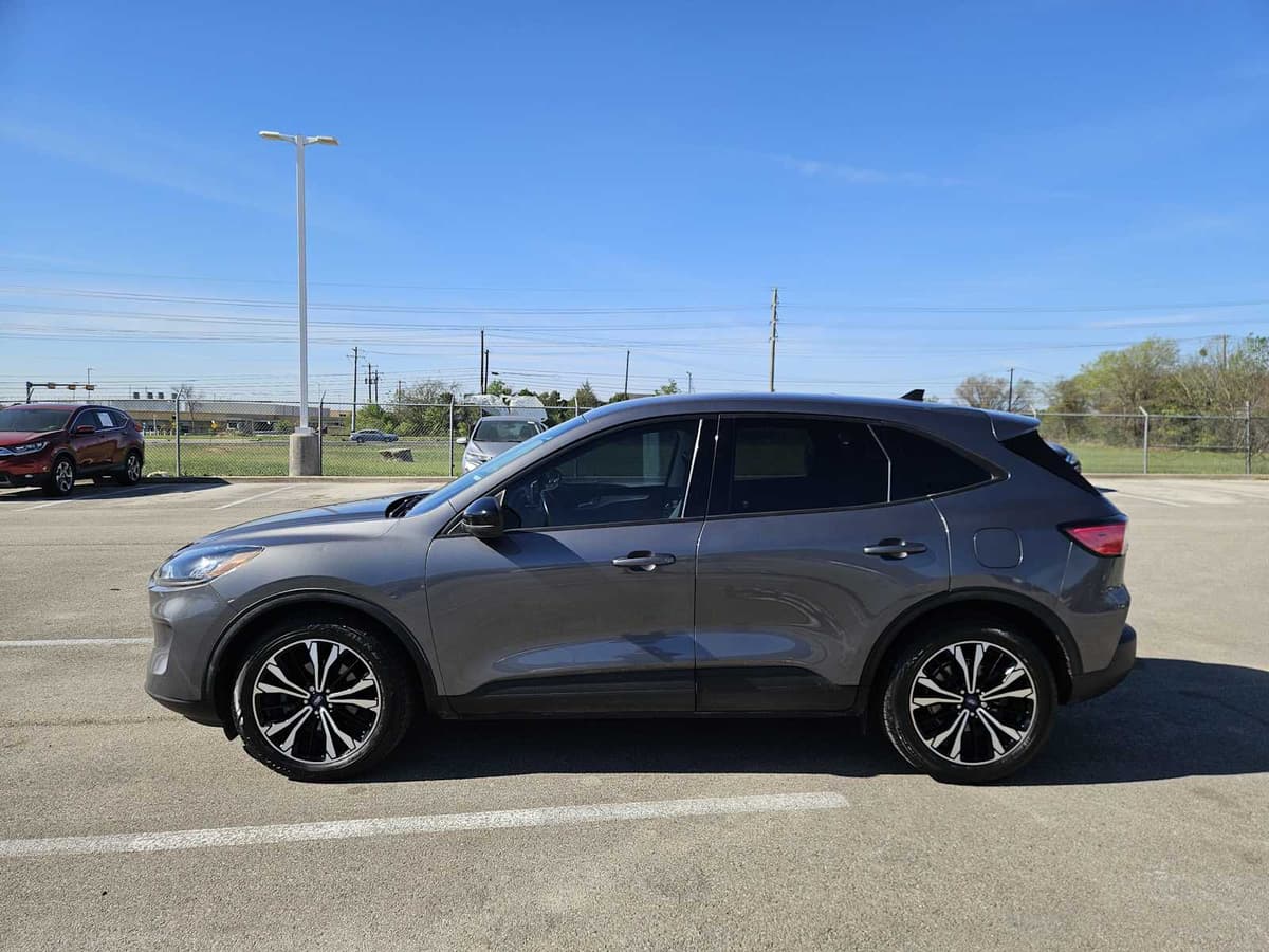 2021 Ford Escape - Image 4