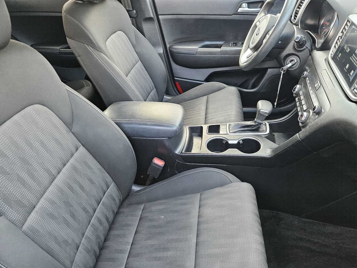 2021 Kia Sportage - Image 13