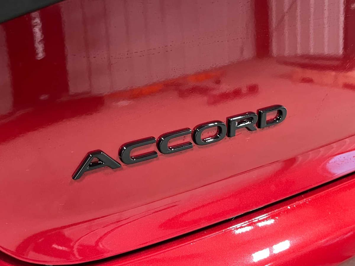 2026 Honda Accord Hybrid - Image 6