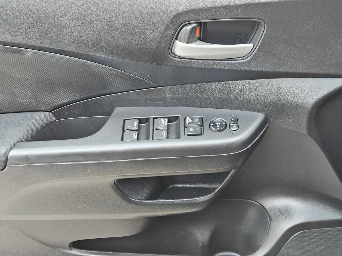 2012 Honda CR-V - Image 21