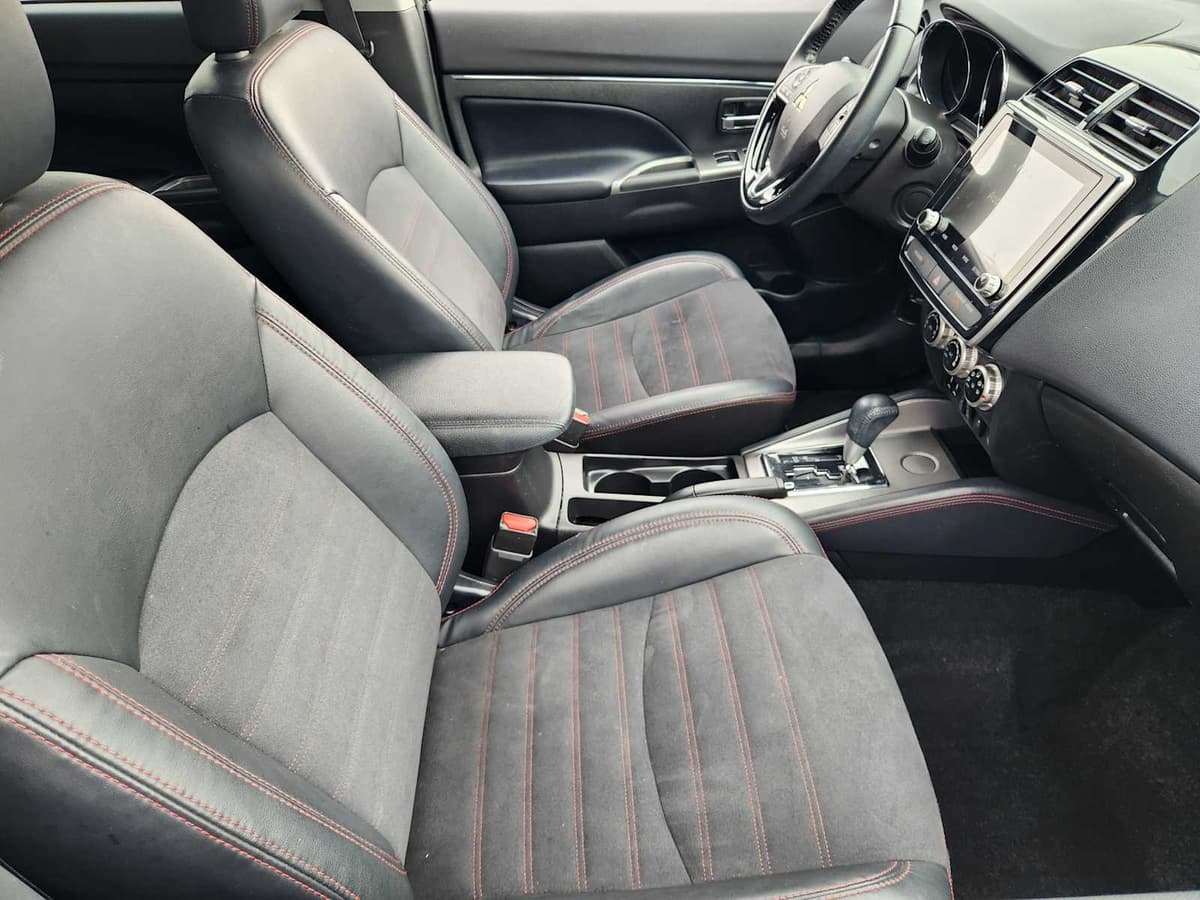 2022 Mitsubishi Outlander Sport - Image 14