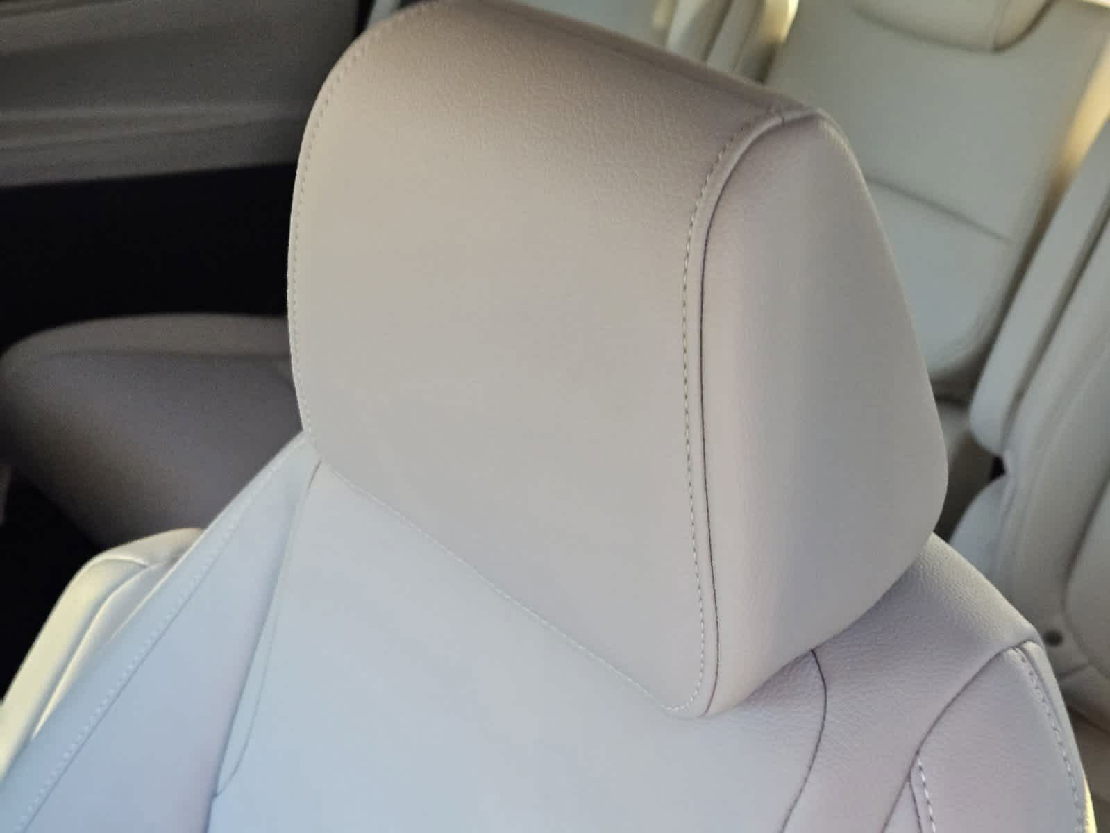 2026 Honda Odyssey - Image 13