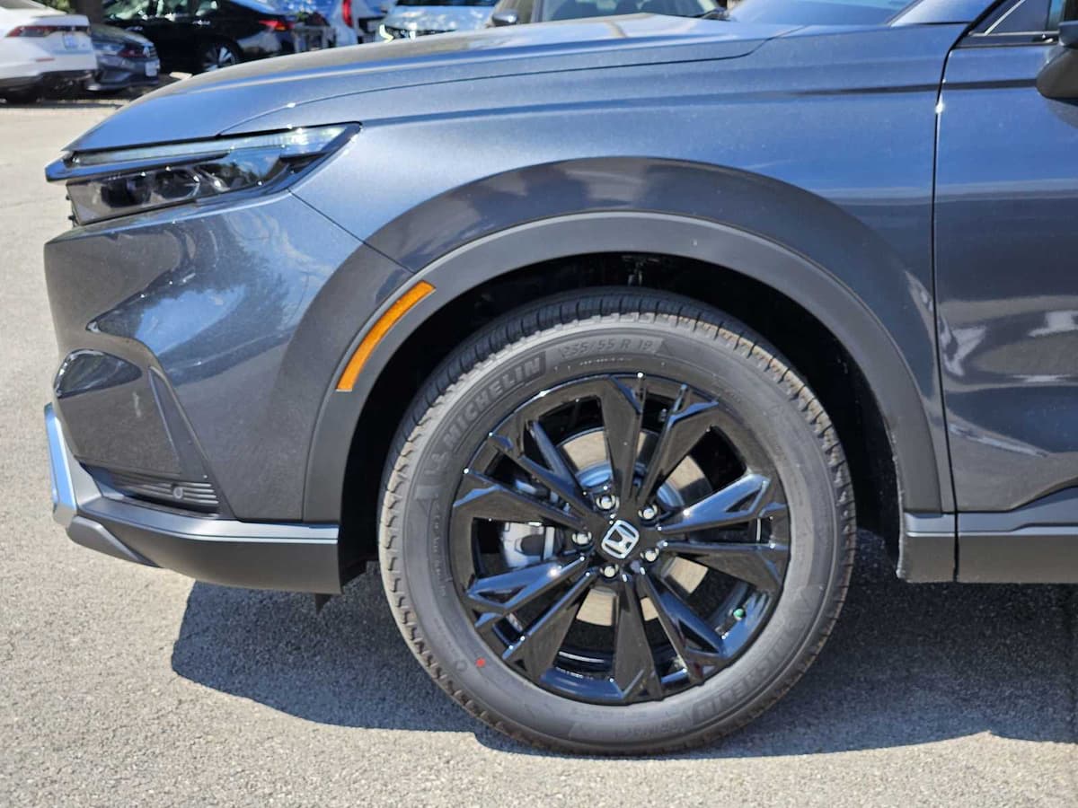 2026 Honda CR-V Hybrid - Image 7