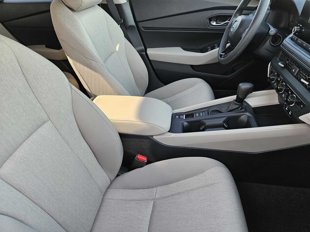 2025 Honda Accord - Image 13