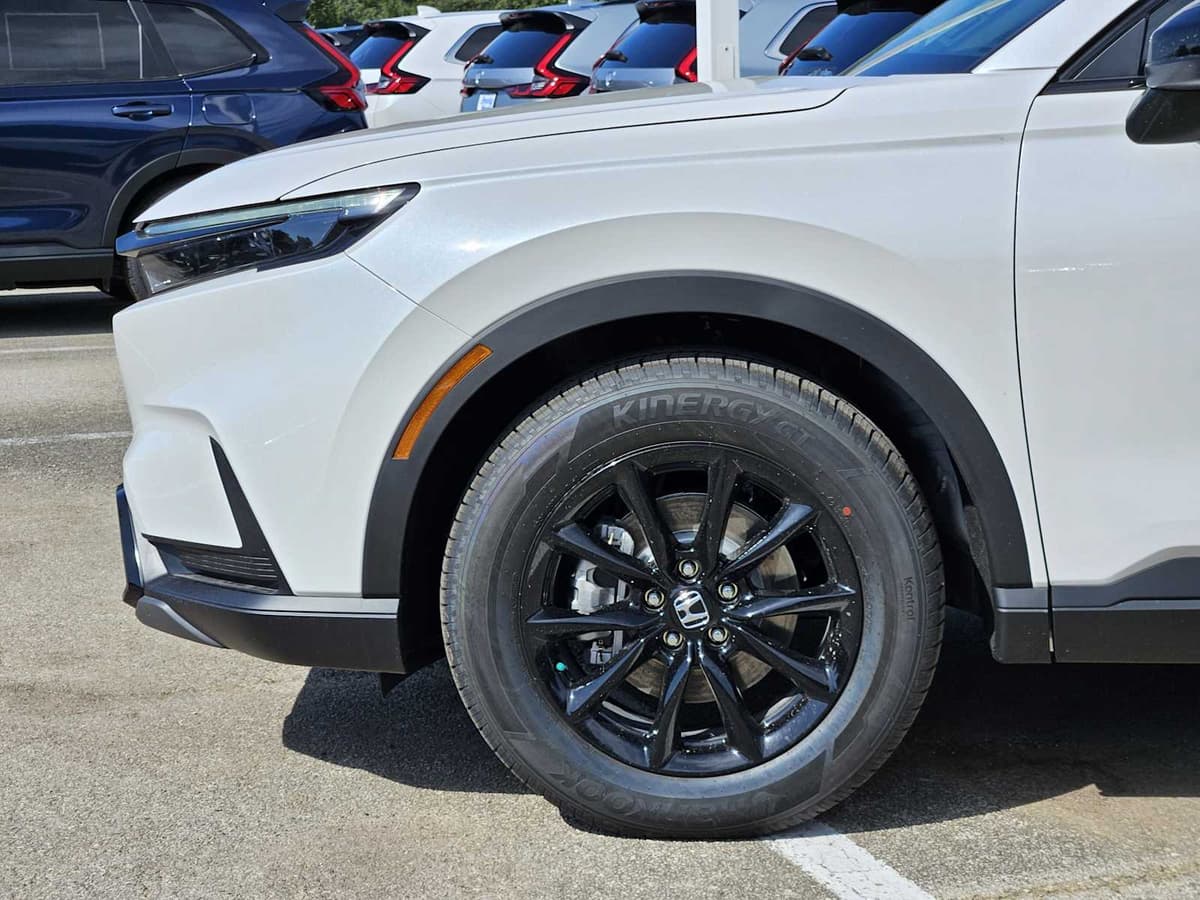 2026 Honda CR-V Hybrid - Image 8