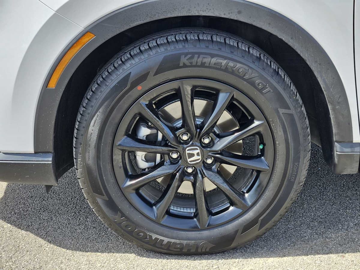 2026 Honda CR-V Hybrid - Image 9