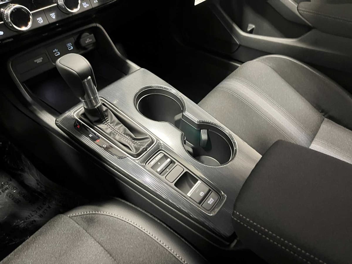 2026 Honda Civic Hybrid - Image 17