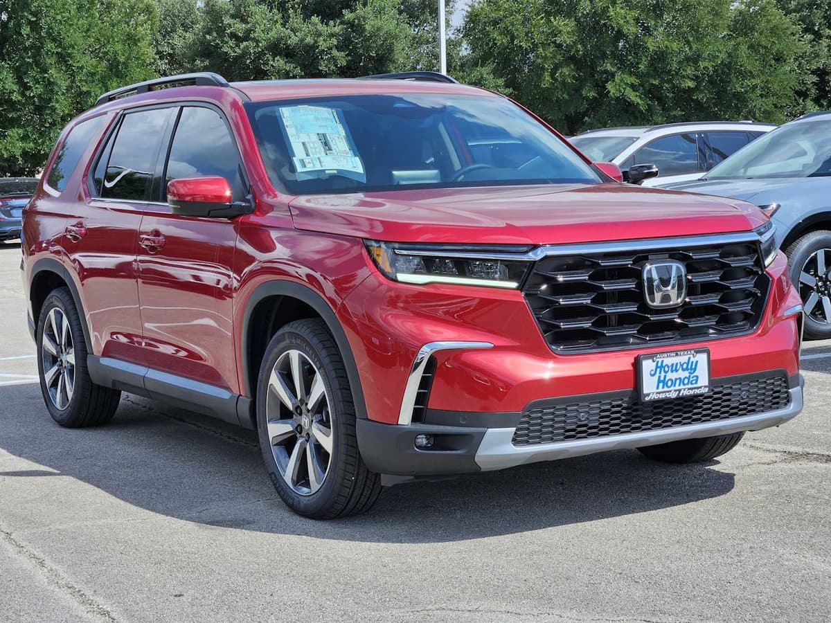 2025 Honda Pilot - Image 3