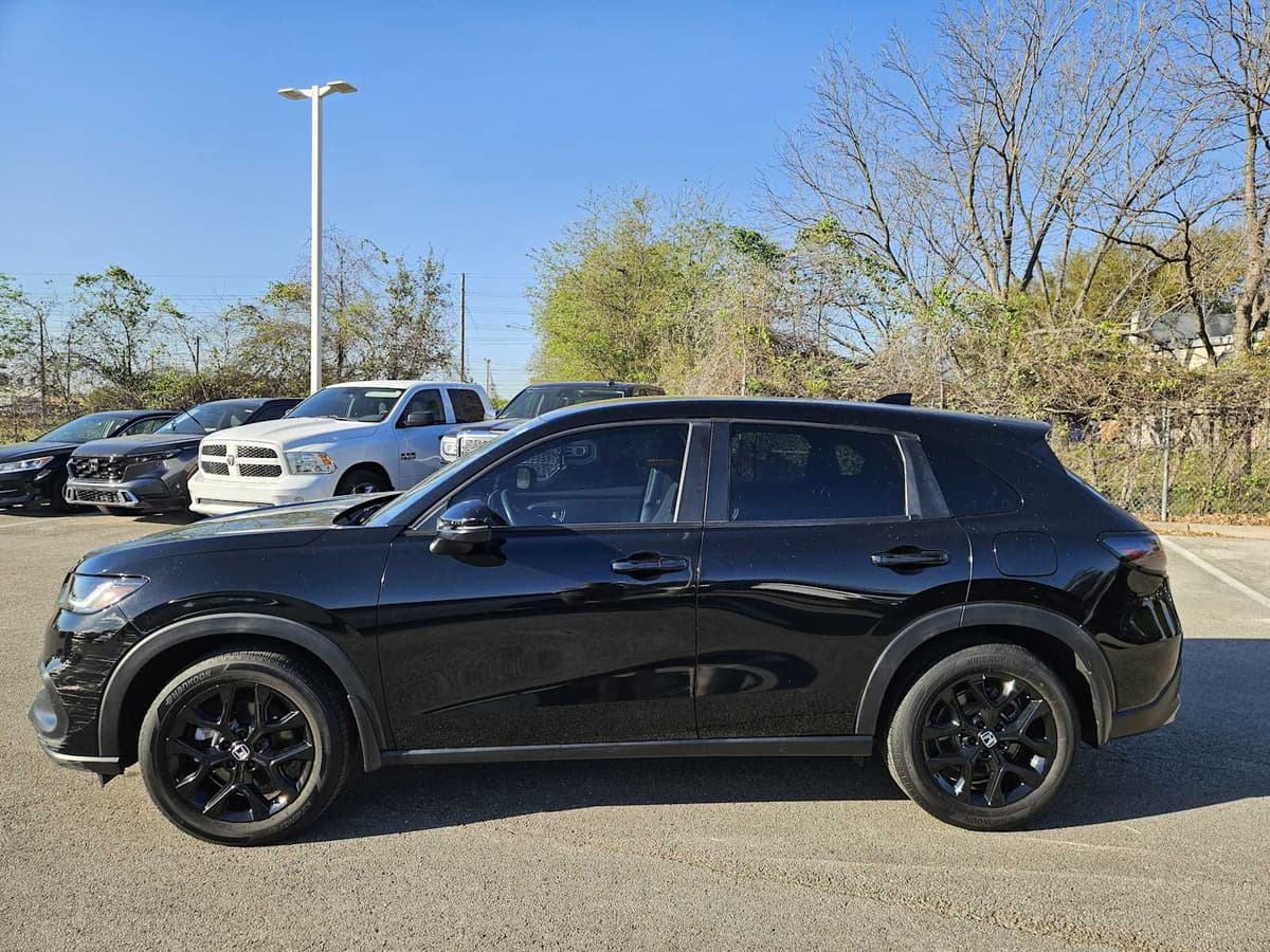 2023 Honda HR-V - Image 4