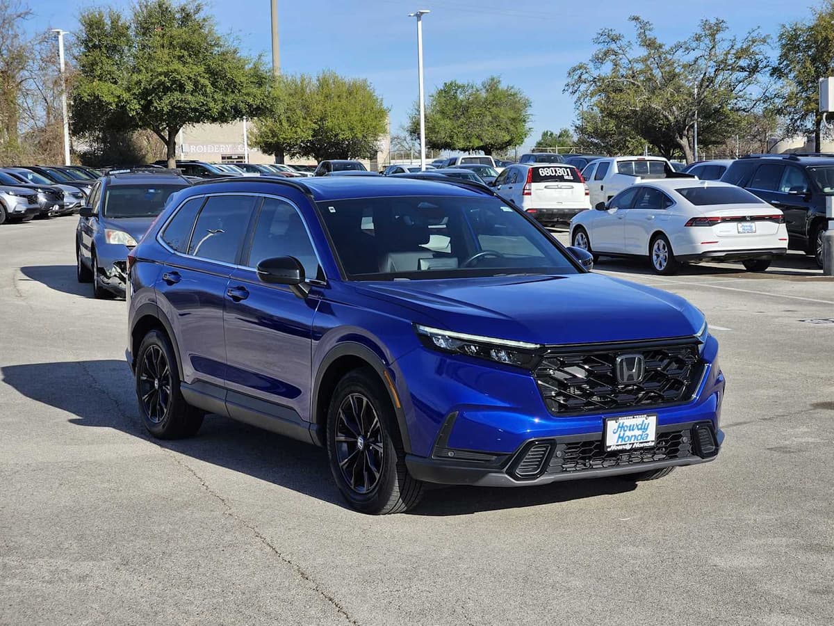 2024 Honda CR-V Hybrid - Image 3